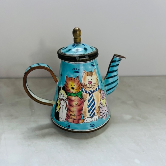 Authentic Kelvin Chen Cat Teapot No.1031 | Taiwan Cloisonné Enamel | Miniature - Picture 3 of 6